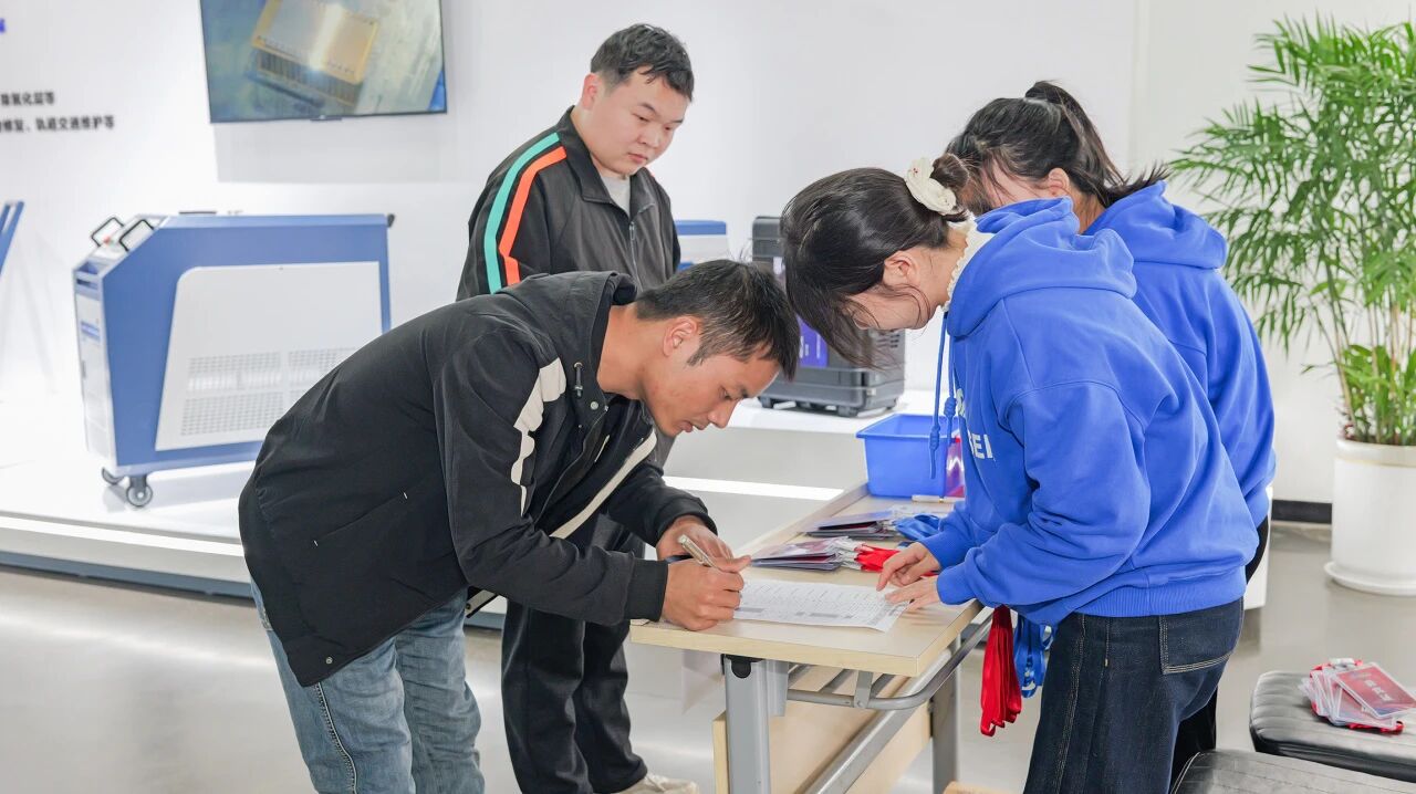 1761722925462469.jpg 微信图片_2025-10-29_152843_974.jpg