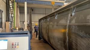 智能激光清洗机床大型自卸车箱体清洗方案